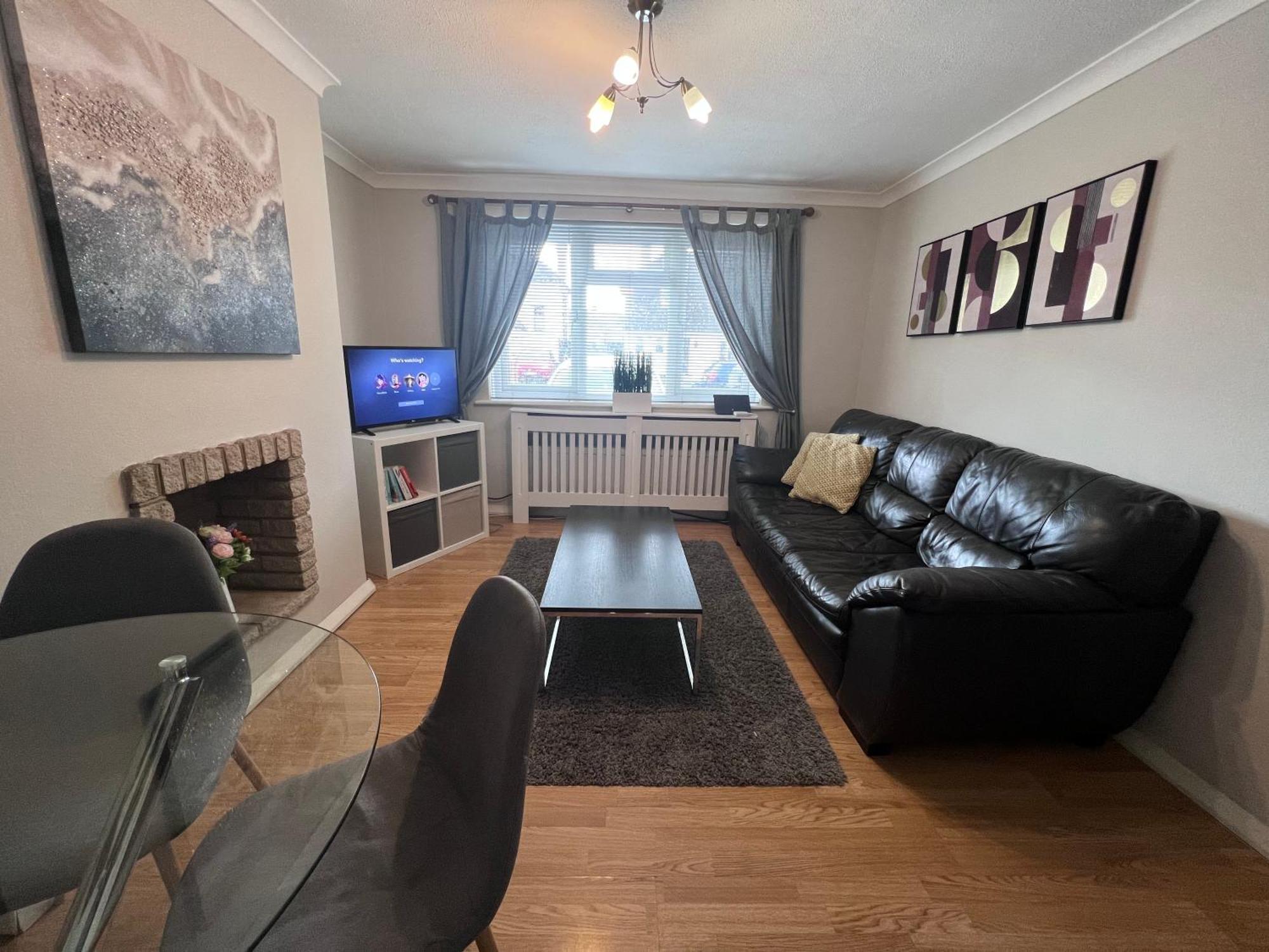 Croydon Apartment With Parking London Ngoại thất bức ảnh