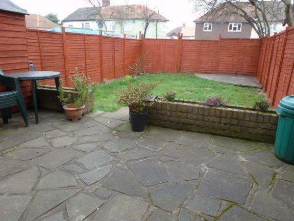 Croydon Apartment With Parking London Ngoại thất bức ảnh